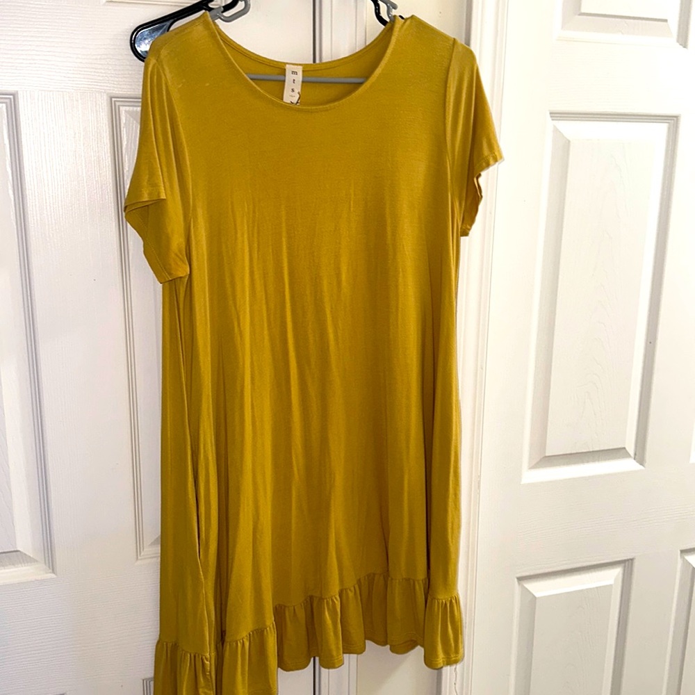 Women’s dress